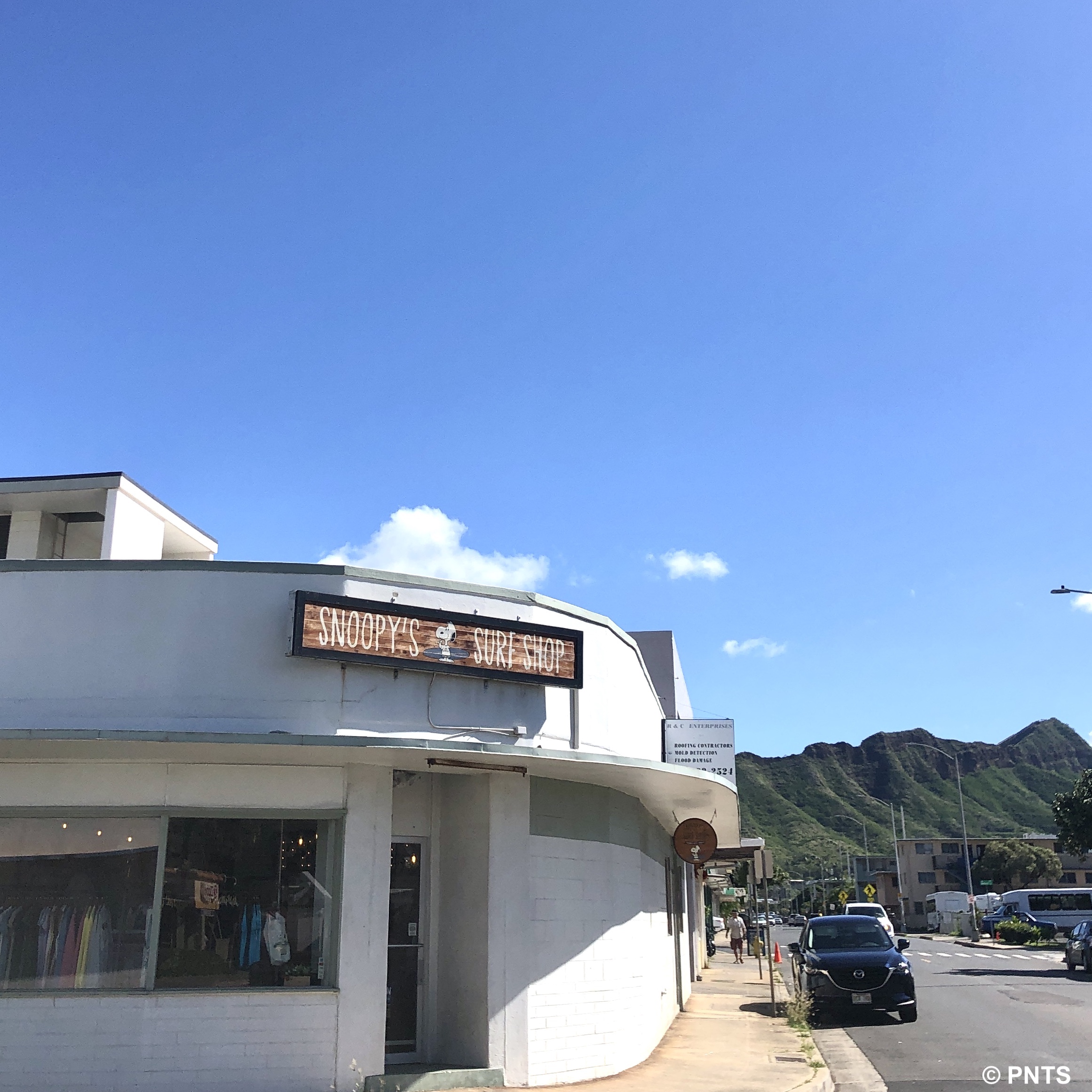ハワイより海を越えてSNOOPY'S SURF SHOPが西宮阪急に再上陸