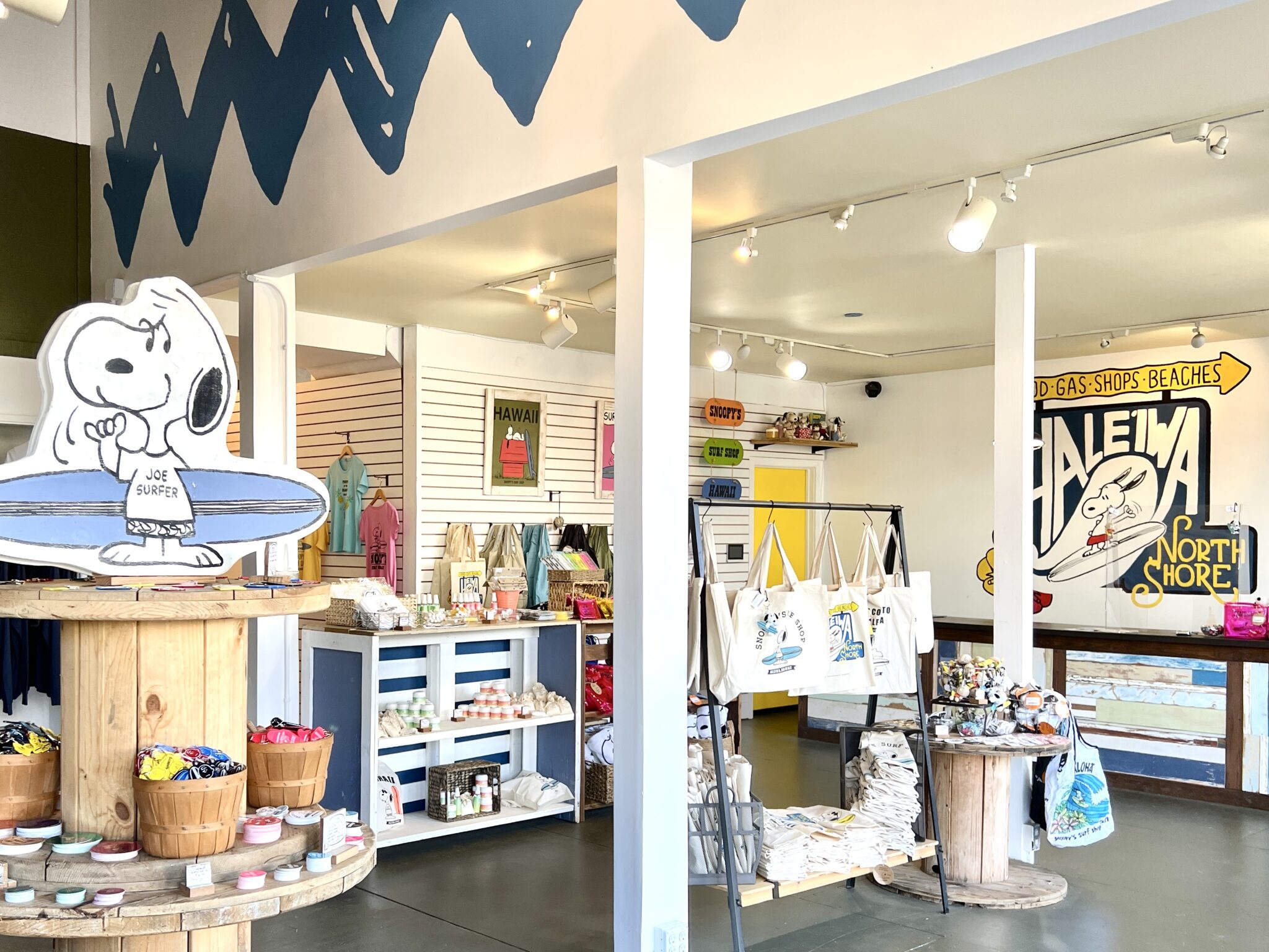 SNOOPY’S SURF SHOPハレイワ店移転1周年 | Snoopy’s Surf Shop