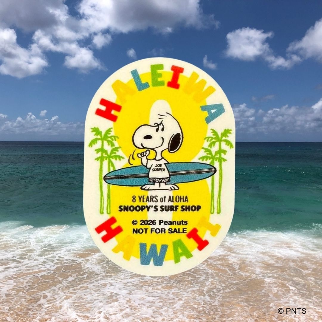 Mahalo! 8周年を一緒に楽しもう、ハレイワ店限定ステッカー | Snoopy's